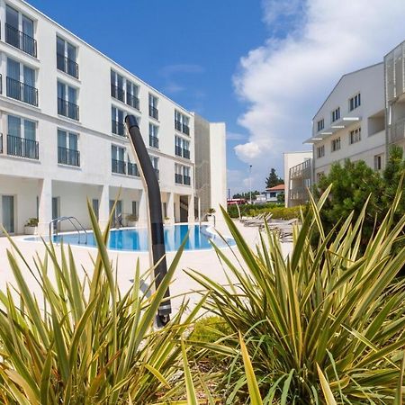 Lux Pool Suite Umag Exterior foto